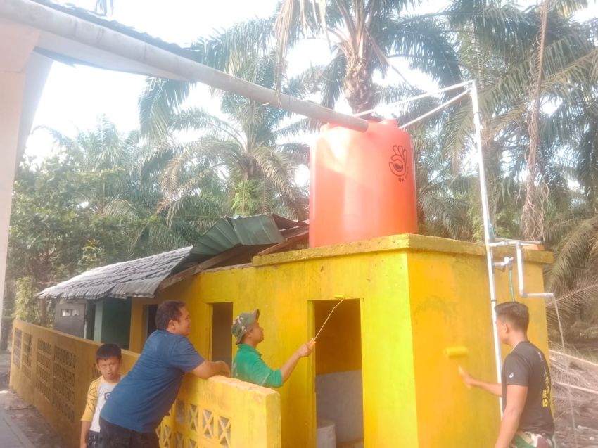 Satgas TMMD Benahi Lapangan Volly hingga Fasilitas Toilet di SDN 49 Mandau