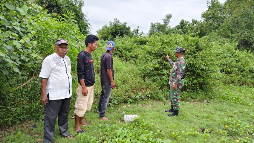 Upaya Cegah Karhutla, Sertu Supriandi Lakukan Patroli di Kelurahan Selatpanjang Kota