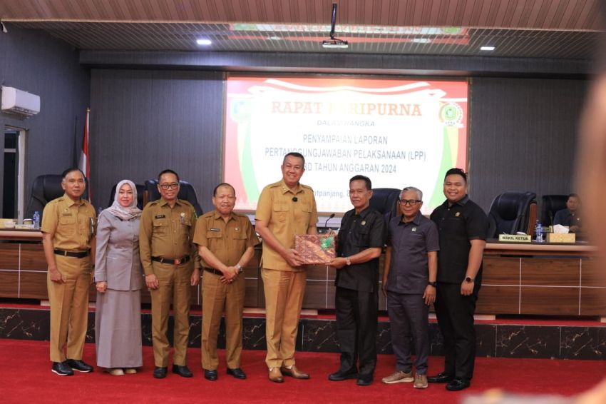 DPRD Meranti Terima Ranperda LPP APBD 2024, Fraksi Diminta Siapkan Pandangan Umum