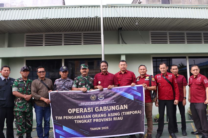 Tingkatkan Pengawasan Perbatasan, Timpora Gelar Patroli Gabungan di Perairan Pulau Rangsang