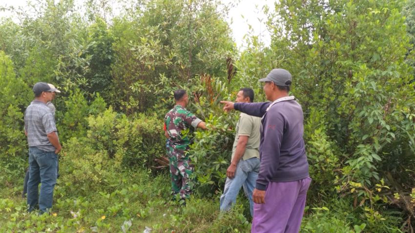 Gandeng Warga Setempat, Sertu M Amri Gencar Patroli Karhutla di Selatpanjang Selatan