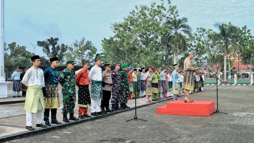 Wabup Muzamil Pimpin Apel Hari Jadi Ke-68 Provinsi Riau di Meranti: Merawat Tuah Menjaga Marwah