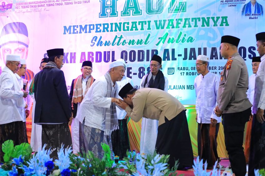 Asisten III Setdakab Meranti Hadiri Haul Syekh Abdul Qodir Jaelani di Tebingtinggi Barat