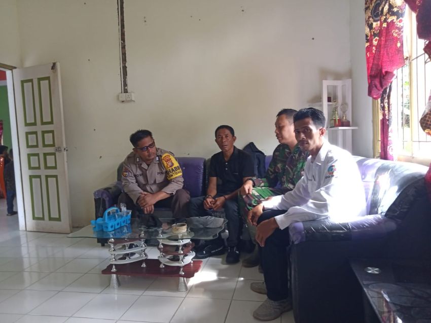 Babinsa Koramil 02/Tebingtinggi Ajak Warga Jaga Kerukunan dan Kebersihan Lingkungan