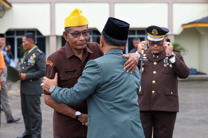 Upacara Hari Pahlawan di Meranti, Bupati Asmar Ingatkan Arti Perjuangan di Era Modern