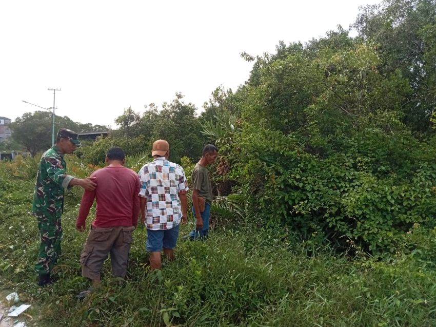 Babinsa Koramil 02/Tebing Tinggi Gelar Patroli Karlahut di Selatpanjang Kota, Pastikan Wilayah Aman