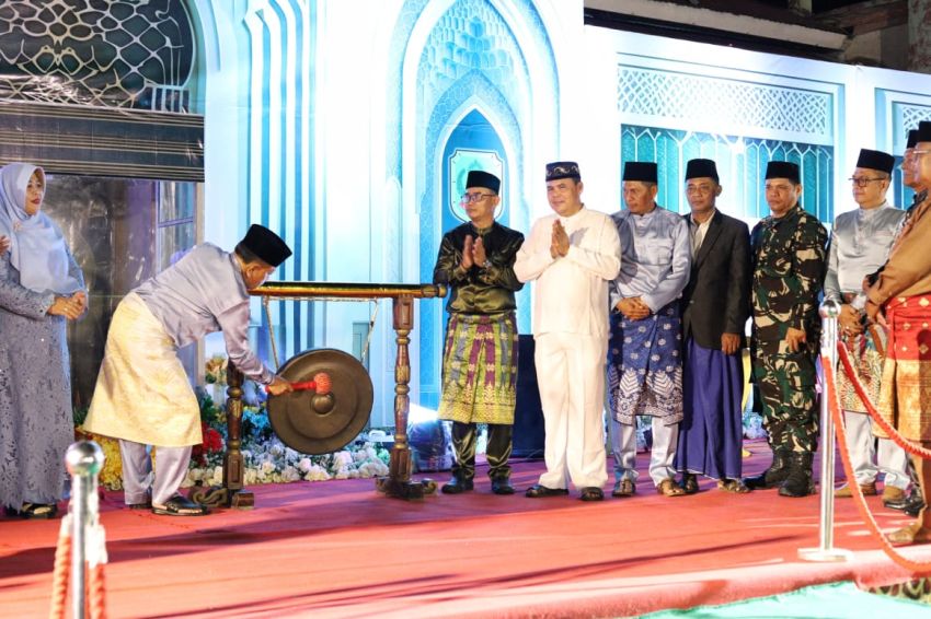 Buka STQ Tebingtinggi Barat, Bupati Asmar: Bukan Hanya Perlombaan Tapi Syiar Al-Qur'an