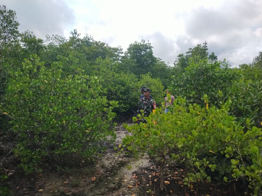 Babinsa Koramil 02/Tebing Tinggi Gelar Patroli Karhutla di Desa Alai, Wilayah Terpantau Aman