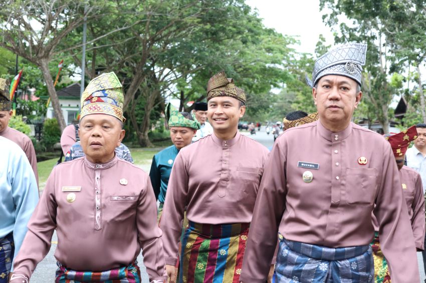 Dandim Bengkalis Hadiri Upacara Peringatan Hari Jadi ke-17 Kabupaten Kepulauan Meranti