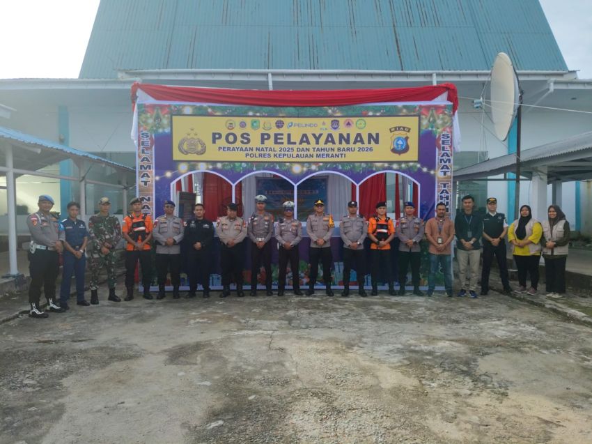 Babinsa Koramil 02/Tebing Tinggi Laksanakan PAM Arus Mudik Nataru 2025/2026 di Pelabuhan Tanjung Harapan