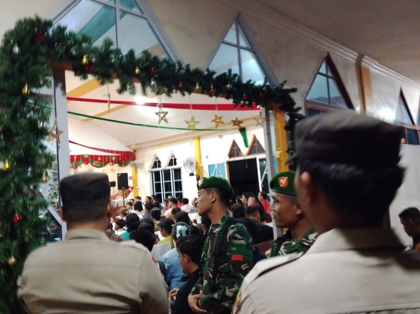 Koramil 02/Tebing Tinggi Bersama Tim Gabungan Amankan Ibadah Natal di Gereja HKBP Selatpanjang