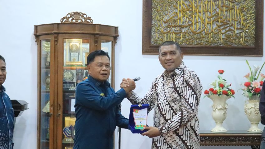 Pemkab Meranti dan Karimun Teken MoU, Perkuat Sinergi Percepatan Pembangunan Daerah