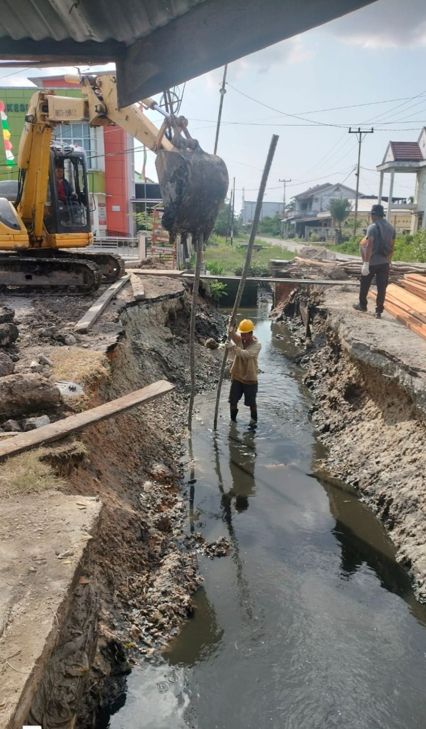 Rehabilitasi Duiker Simpang Puskesmas Alahair Dimulai, Ditargetkan Rampung Menjelang Lebaran Idul Fitri