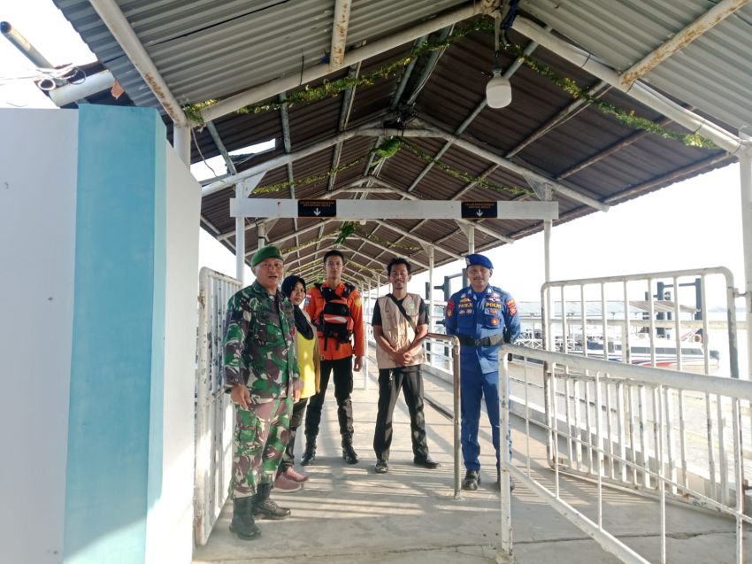 Babinsa Koramil 02/Tebing Tinggi Intensifkan PAM Idul Fitri di Pelabuhan Tanjung Harapan