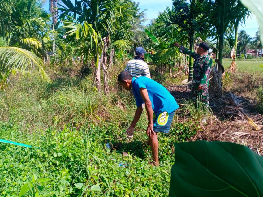 Babinsa Koramil 02/Tebing Tinggi Bersama MPA Patroli Karhutla di Selatpanjang Kota