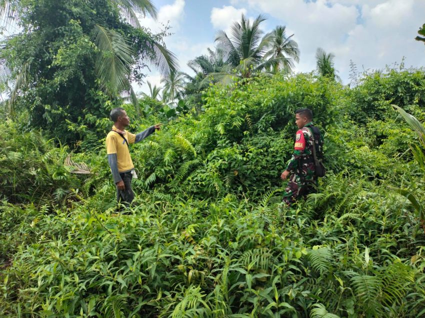 Babinsa Koramil 02/Tebing Tinggi dan MPA Gelar Patroli Karhutla di Desa Lemang