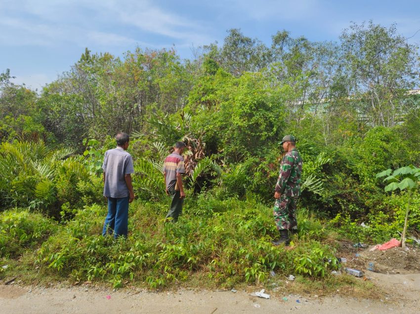 Cegah Karhutla, Babinsa dan MPA Sisir Selatpanjang Kota