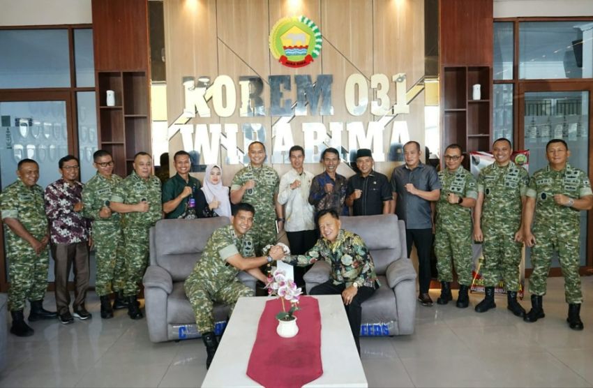 Bupati Asmar Silaturahmi ke Danrem 031/WB, Perkuat Sinergi Pemkab Meranti dan TNI