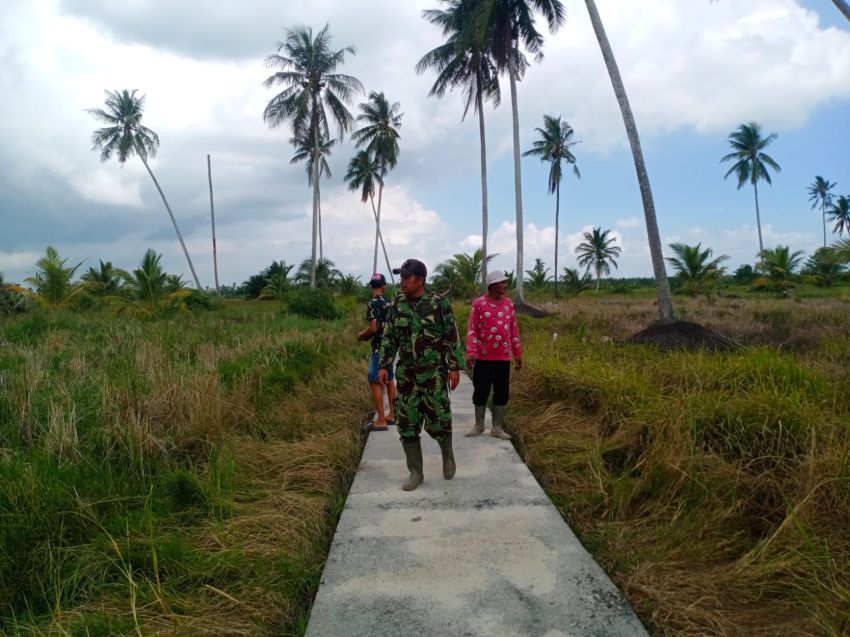 Babinsa dan MPA Patroli Karhutla di Rangsang Barat, Warga Diimbau Tak Bakar Lahan
