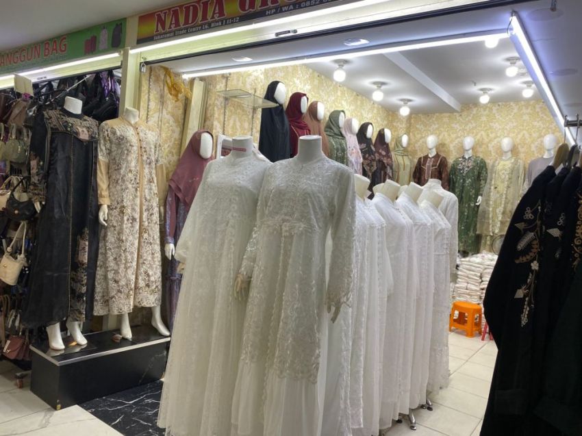 Gamis ''Bini Orang'' di Pekanbaru Jadi Primadona