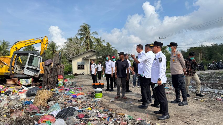 Wakil Bupati Meranti Tinjau TPA Gogok, Tegaskan Komitmen Pengelolaan Sampah Daerah