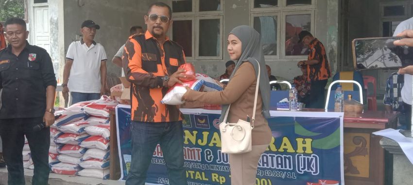 Bantu Ringankan Beban Warga, AMT dan Pemuda Pancasila Gelar Sembako Murah