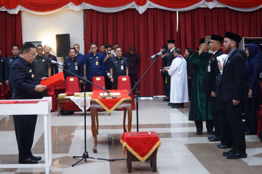 77 Kepala SMA, SMK, dan SLB di Riau Dilantik, Ini Daftar Namanya