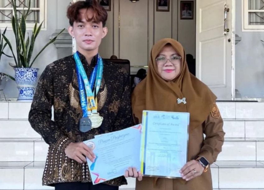 Mahasiswa Siak Sulap Air Gambut Jadi Sumber Listrik, Raih Penghargaan Internasional