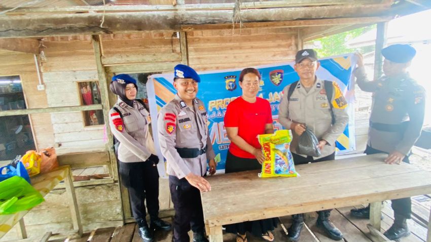 Program JALUR Hadir di Desa Sokop, Warga Pesisir Terima Bantuan Sosial dan Pendidikan