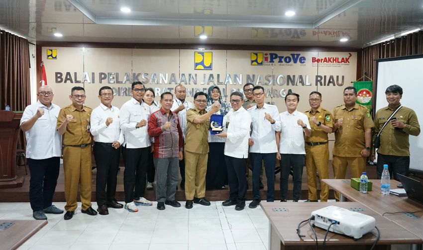 Kunjungi BPJN Riau, Pemkab Meranti Minta Perhatian Soal Infrastruktur Jalan dan Jembatan