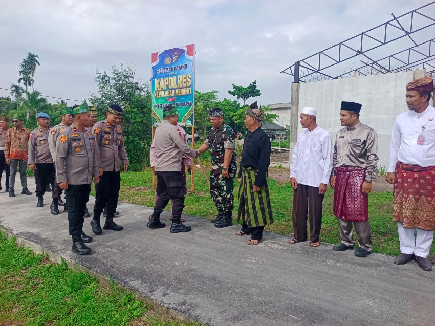 Danramil 02/Tebing Tinggi Hadiri Peresmian Mako Polsek Rangsang Barat